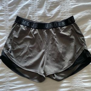 Underarmour running shorts size medium